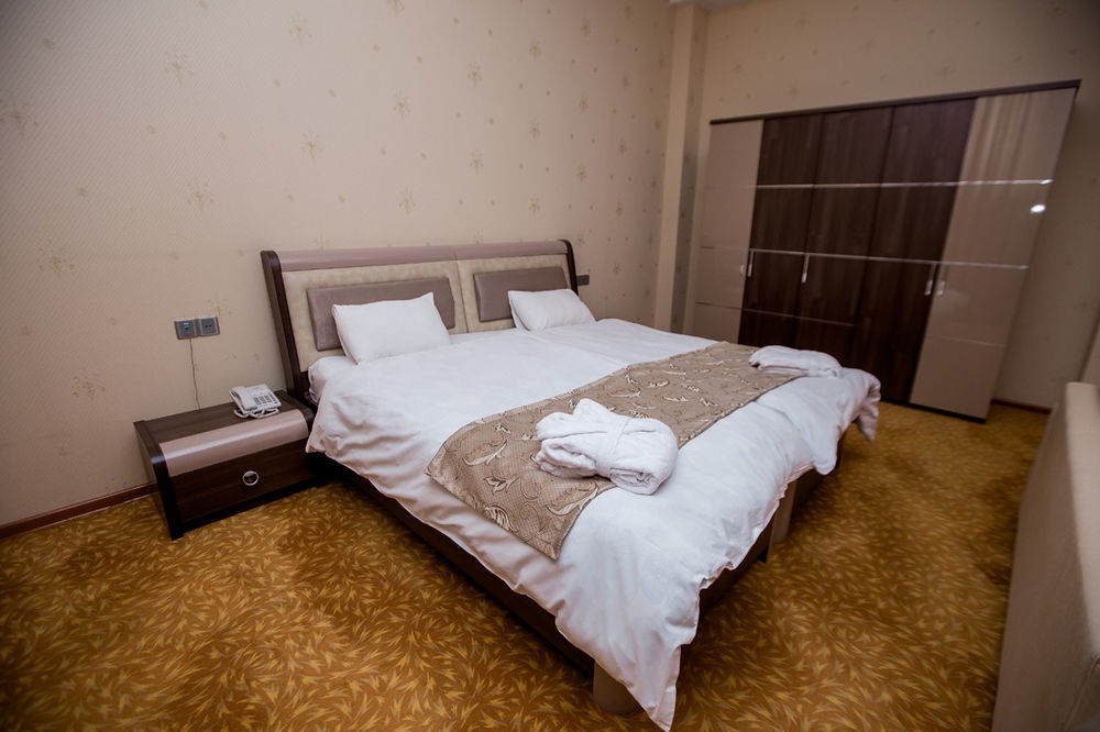 Astola Hotel 巴库 外观 照片