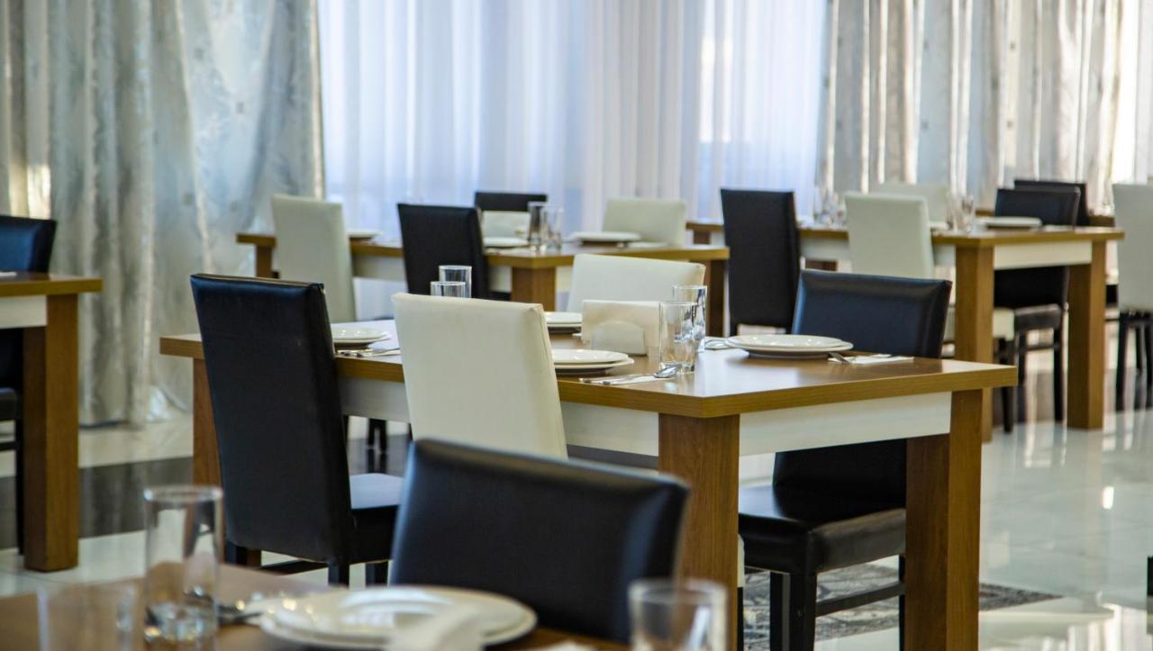 Astola Hotel 巴库 外观 照片